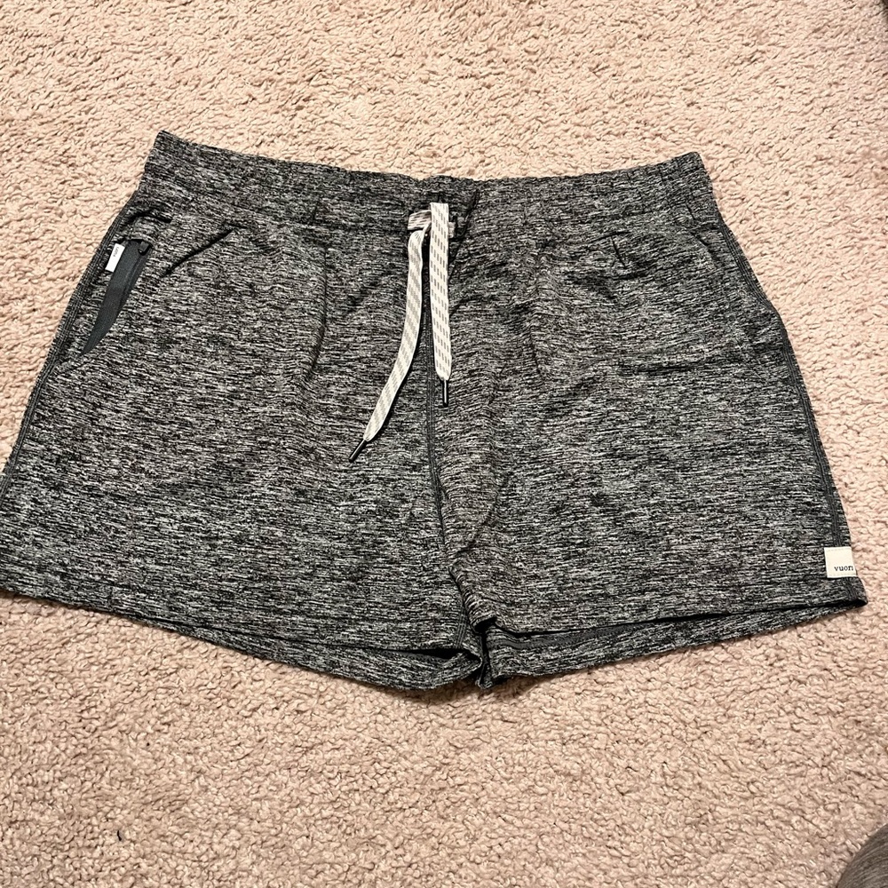 NWOT Vuori Shorts